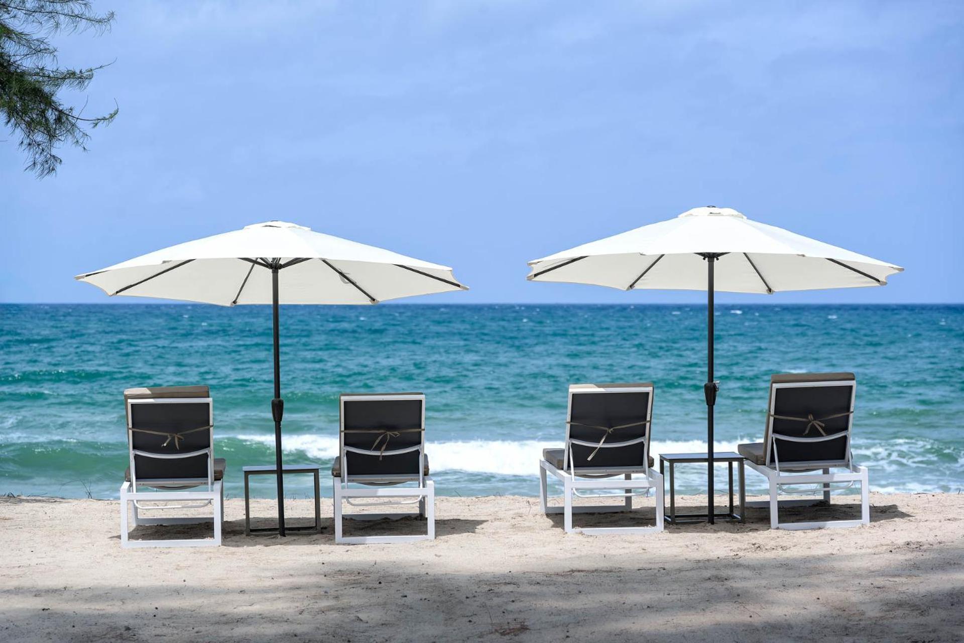 Amora Beach Resort Phuket Bangtau-part Kültér fotó