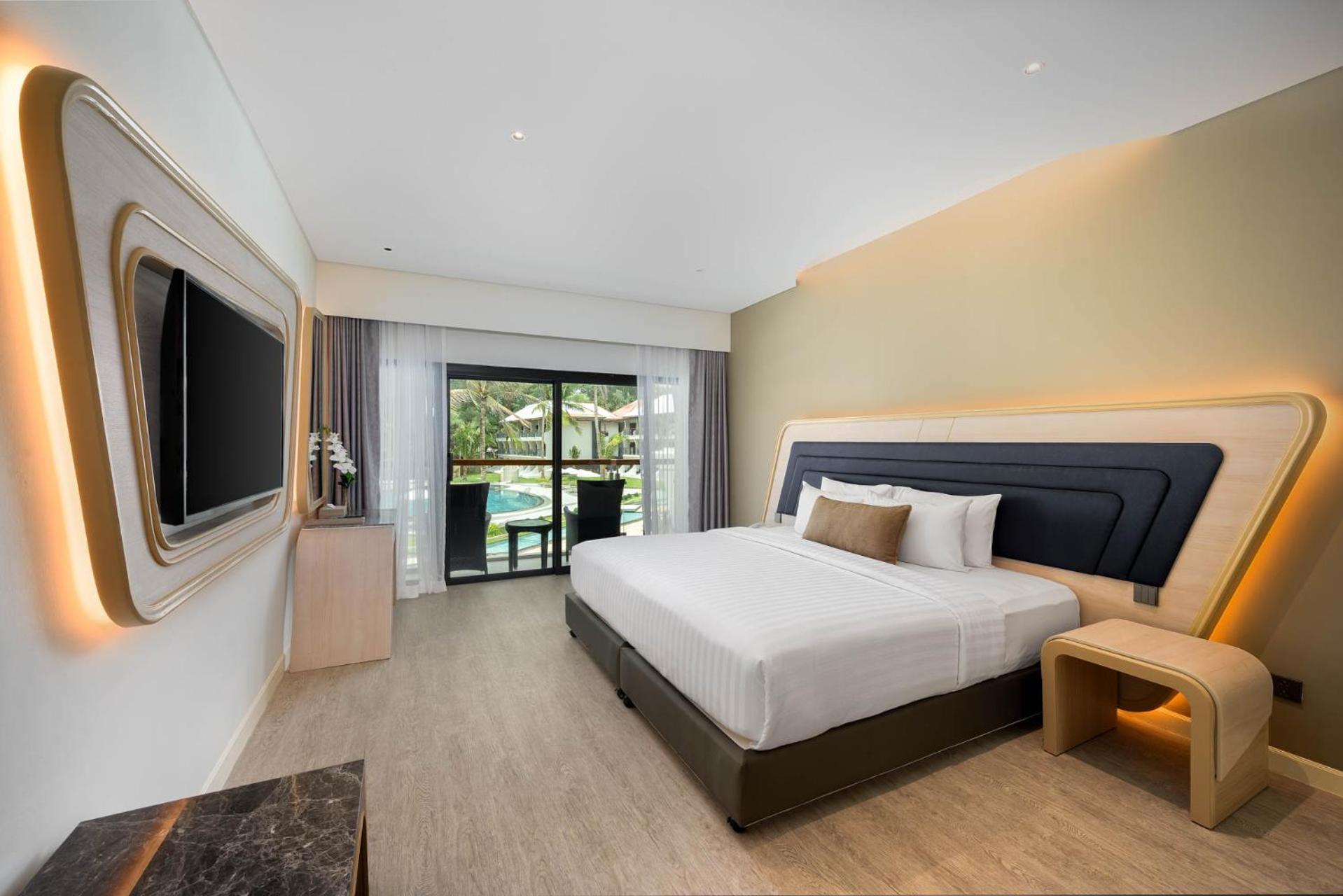 Amora Beach Resort Phuket Bangtau-part Kültér fotó